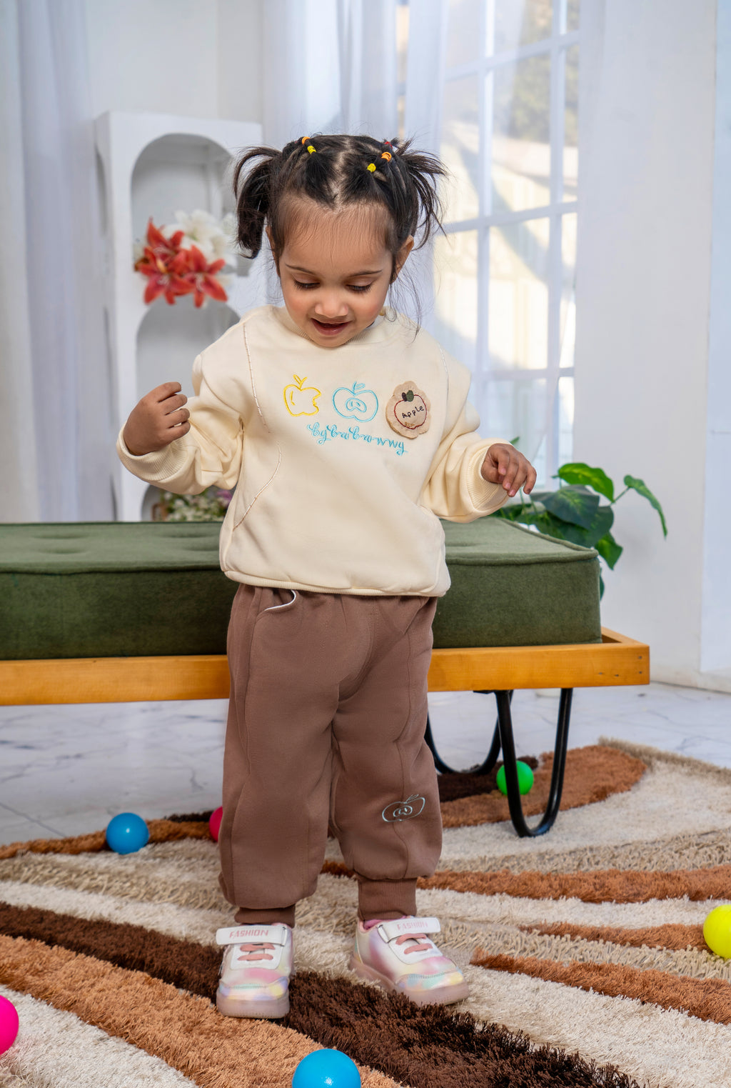 Cute Printed Sweatshirt with Trouser